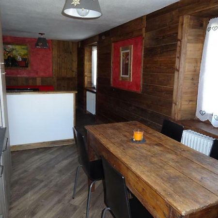 Maison D'Antan Alloggio Ad Uso Turistico Vda Charvensod N 0022 Аоста Экстерьер фото