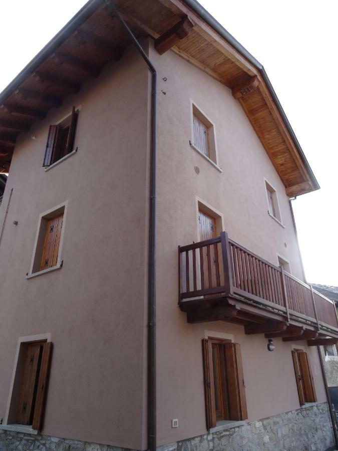 Maison D'Antan Alloggio Ad Uso Turistico Vda Charvensod N 0022 Аоста Экстерьер фото