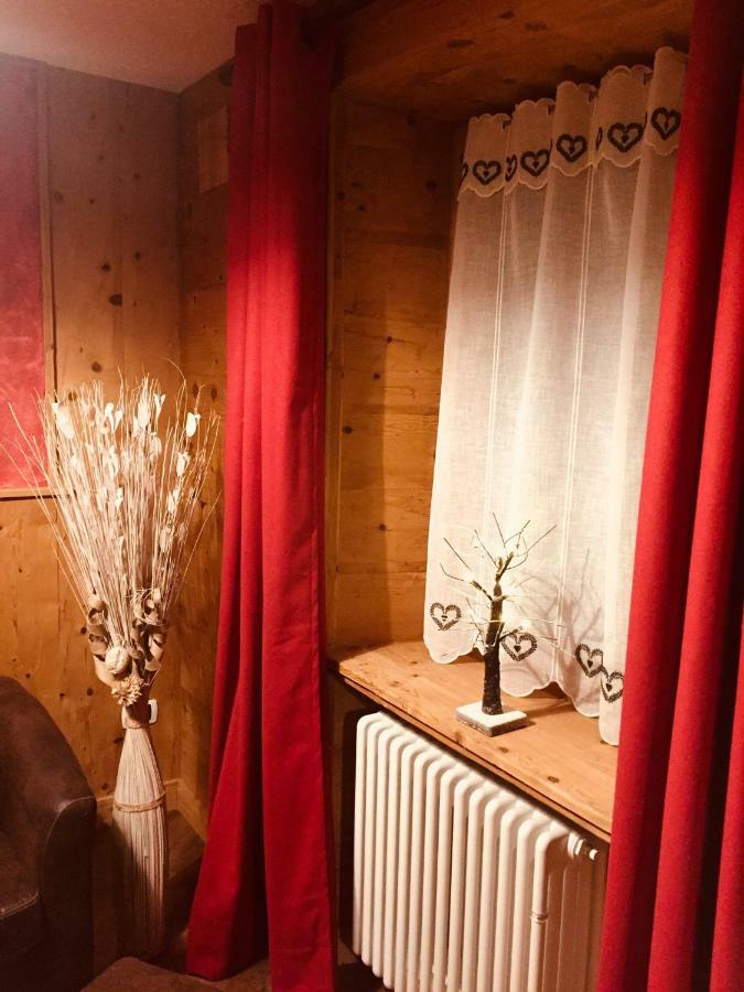 Maison D'Antan Alloggio Ad Uso Turistico Vda Charvensod N 0022 Аоста Экстерьер фото
