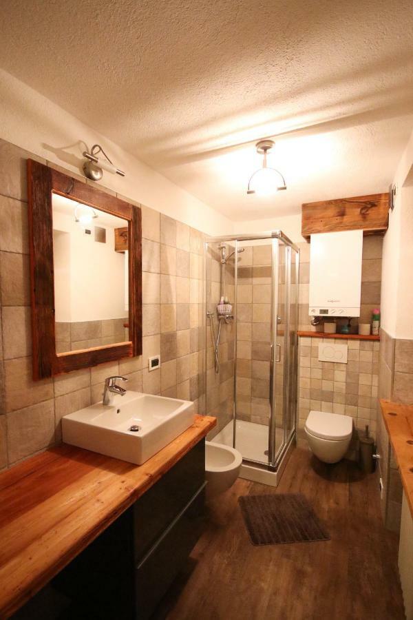 Maison D'Antan Alloggio Ad Uso Turistico Vda Charvensod N 0022 Аоста Экстерьер фото
